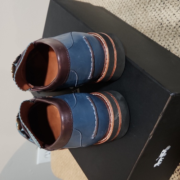 Coach Lenox Loafers - Picture 4 of 14
